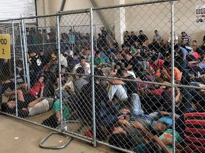 Migrant children held in Texas facility. Source: The Guardian